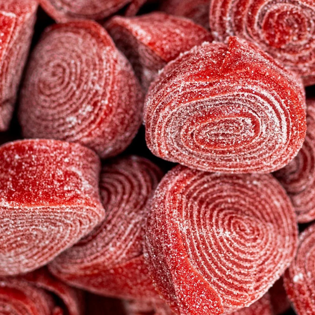Rollos de fresa con gomitas ácidas
